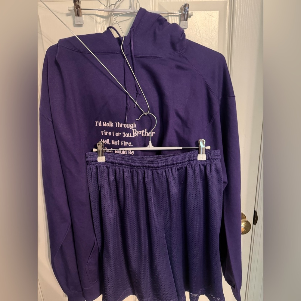 Bespoke Purple hoodie sweatshirt and mesh shorts set, large